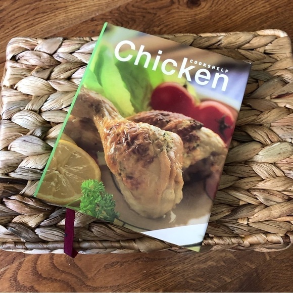 Cookshelf Chicken cookbook - Picture 1 of 4